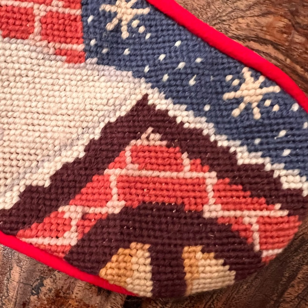 Needlepoint Christmas Stocking Santa Claus & Gift On Chimney Red Velvet Back Vtg - Picture 4 of 12